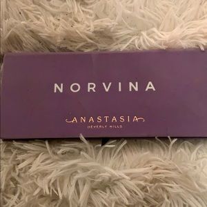 ABH Norvina palette